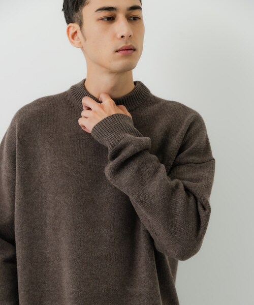 URBAN RESEARCH（アーバンリサーチ）の「new basic　WOOL CASHMERE CHUNKY SWEATER（ニット/セーター・メンズ・CHARCOAL/BROWN・M/L/XL）」の5枚目の写真