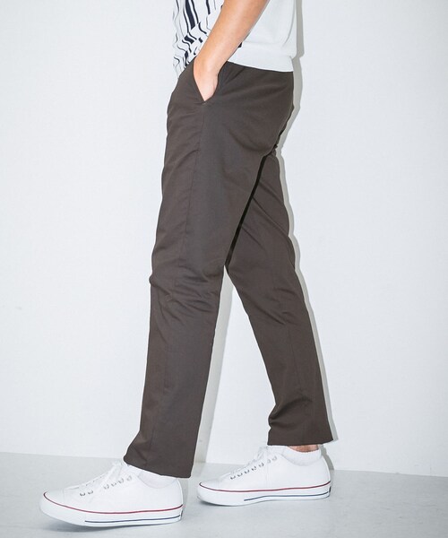 URBAN RESEARCH Sonny Label（アーバンリサーチサニーレーベル）の「OOPS　ワークテーパードパンツ（その他パンツ・メンズ・ブラック/ブラウン/ホワイト・M/L）」の18枚目の写真