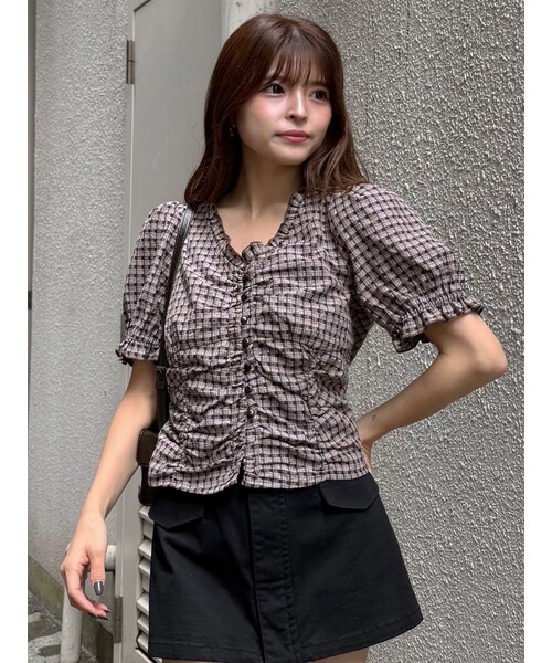 MURUA（ムルーア）の「ウエストギャザースクエアブラウス（シャツ/ブラウス・レディース・ホワイト/グレー/ブラウン・F）」の6枚目の写真