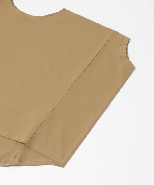 URBAN RESEARCH ROSSO（アーバンリサーチロッソ）の「UVカットドルマンスリーブプルオーバー（Tシャツ/カットソー・レディース・IVORY/D/BLUE/CAMEL/BROWN・Free）」の14枚目の写真