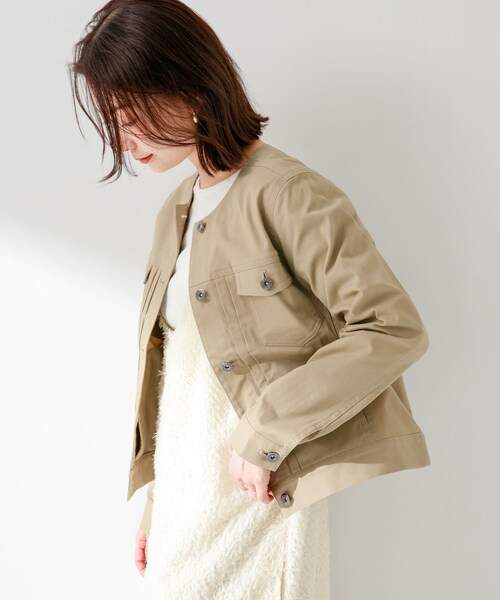 URBAN RESEARCH Sonny Label（アーバンリサーチサニーレーベル）の「ナチュラルストレッチノーカラーコットンジャケット（ノーカラージャケット・レディース・アイボリー/ブルーグレー/ベージュ・FREE）」の21枚目の写真