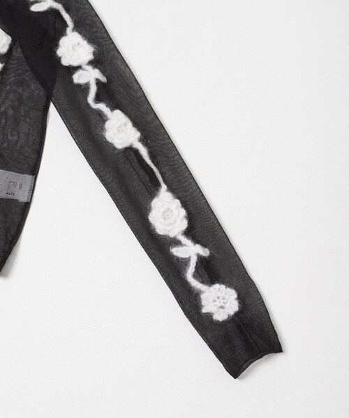 URBAN RESEARCH（アーバンリサーチ）の「GANNI　Flower Crochet Applique（その他トップス・レディース・Black・S）」の5枚目の写真