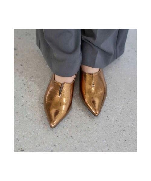 noyau（ノヤウ）の「ノヤウ noyau ポインテッドトゥスリットフラットパンプス （パンプス・レディース・BL/GD/DSV・S/22cm～22.5cm/M/23cm～23.5cm/L/24cm～24.5cm/LL/25cm）」の11枚目の写真