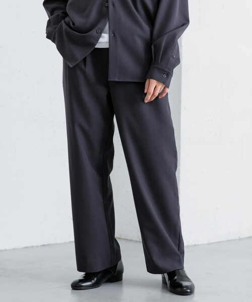 SENSE OF PLACE by URBAN RESEARCH（センスオブプレイスバイアーバンリサーチ）の「『イージーケア』ダブルタックワイドパンツ（その他パンツ・メンズ・CHARCOAL/BLACK/GREIGE/BLUE・S/M/L）」の19枚目の写真