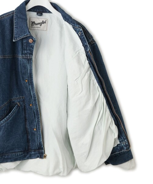 ADAM ET ROPE'(アダムエロペ)の「【PILLINGS x WRANGLER】DENIM JACKET(デニムジャケット・レディース・ブルー・M/S)」の16枚目の写真