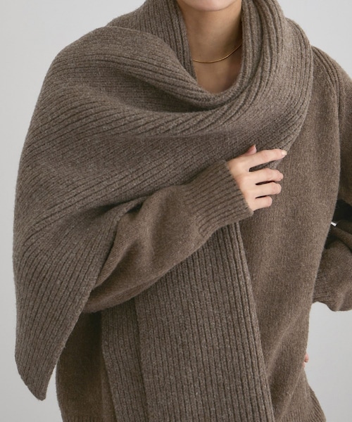 ADAM ET ROPE'（アダムエロペ）の「【Baserange（ベースレンジ）】MEA SCARF（マフラー・レディース・ダークブラウン・F）」の9枚目の写真
