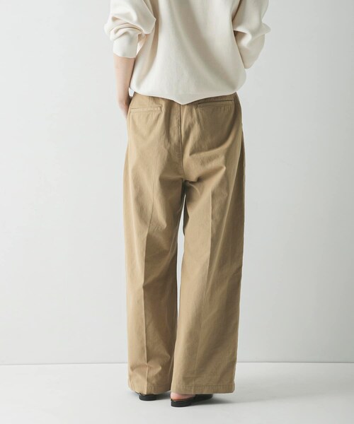 URBAN RESEARCH(アーバンリサーチ)の「『3サイズ展開』ベルト付きタックワイドチノパンツ(チノパンツ・レディース・L.BEIGE/BEIGE・36/38/40)」の22枚目の写真