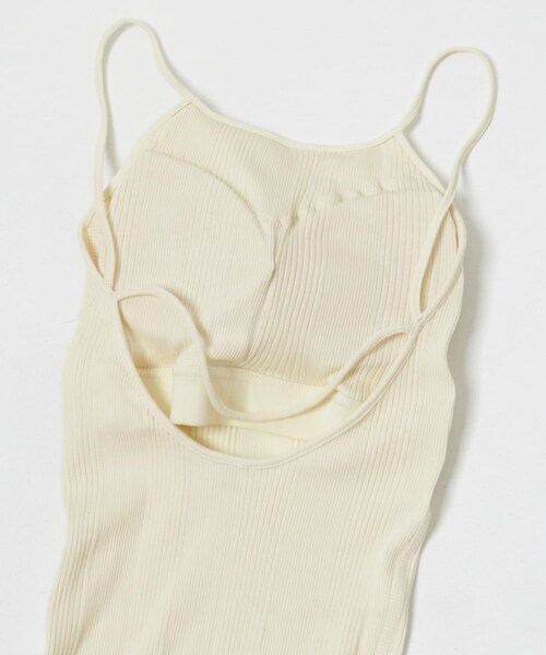 URBAN RESEARCH(アーバンリサーチ)の「HAKUJI Random rib open back camisole(キャミソール・レディース・Ivory/Canaria/Black・one)」の6枚目の写真