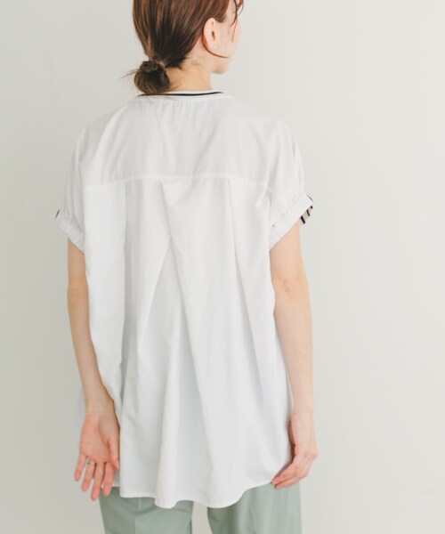 ITEMS URBANRESEARCH（アイテムズ アーバンリサーチ）の「ナイロンドッキングフレンチプルオーバー（Tシャツ/カットソー・レディース・NVY×OFF/OFF×BLK/MNT・FREE）」の7枚目の写真