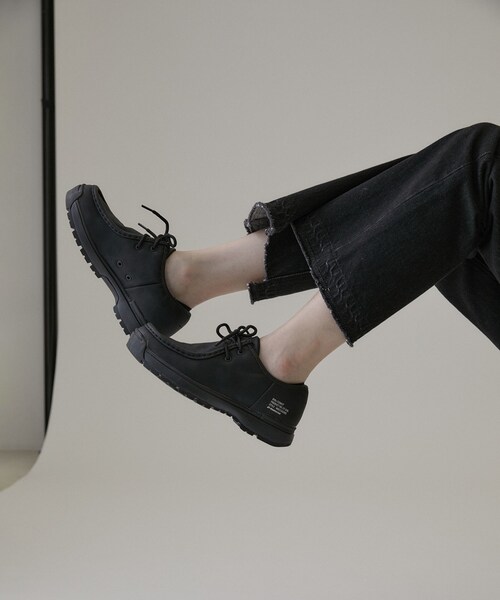 ADAM ET ROPE'（アダムエロペ）の「【MOONSTAR(ムーンスター)】810s COMUT（モカシン/デッキシューズ・レディース・キナリ/ブラック・23.0/24.0/25.0）」の6枚目の写真