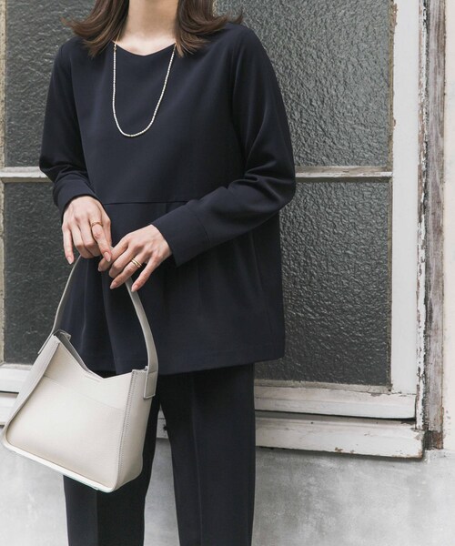 URBAN RESEARCH DOORS(アーバンリサーチドアーズ)の「ペプラムトップスセットアップ(セットアップ・レディース・NAVY/BLACK・S/M)」の17枚目の写真