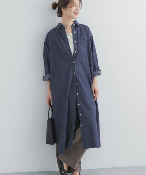URBAN RESEARCH DOORS(アーバンリサーチドアーズ)の「ライトコットンデニムシャツワンピース(ワンピース・レディース・L.INDIGO/INDIGO・Free)」の2枚目の写真