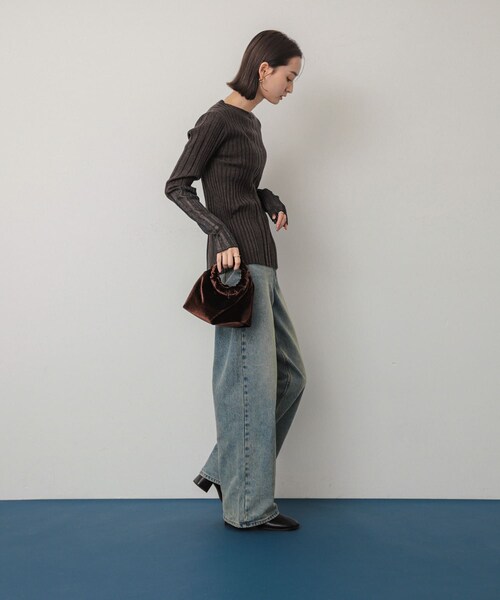 SENSE OF PLACE by URBAN RESEARCH（センスオブプレイスバイアーバンリサーチ）の「ベロアバッグ（ハンドバッグ・レディース・MUSTARD/BROWN/PURPLE・one）」の5枚目の写真