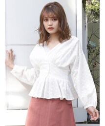 dazzlin | Vネックコットンペプラムトップス(シャツ/ブラウス)