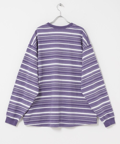 URBAN RESEARCH（アーバンリサーチ）の「POLYPLOID　OVERSIZE LONGSLEEVE B（Tシャツ/カットソー・メンズ・WHT/D PPL/WHT/NAV・3/4）」の9枚目の写真