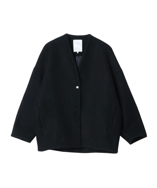 ELENDEEK（エレンディーク）の「FORM SHORT WOOL CT（その他アウター・レディース・アイボリー/ブラック/ブルー/ベージュ/カーキ・01/02）」の18枚目の写真