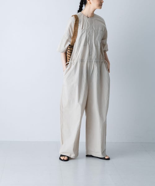 かぐれ（カグレ）の「『2サイズ展開』ワイドオールインワン（つなぎ/オールインワン・レディース・SANDBEIGE/CHARCOAL・0/1）」の2枚目の写真