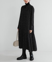 URBAN RESEARCH | ギャザーティアードワンピース(ワンピース)