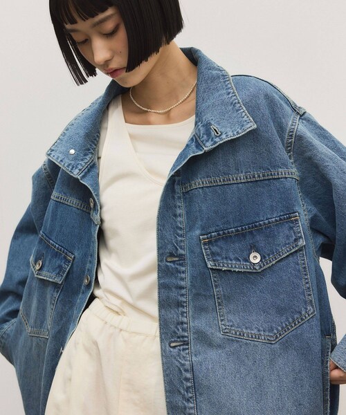 ADAM ET ROPE'(アダムエロペ)の「【WEB限定】スタンドネックデニムジャケット(デニムジャケット・レディース・ブルー/サックス・F)」の9枚目の写真