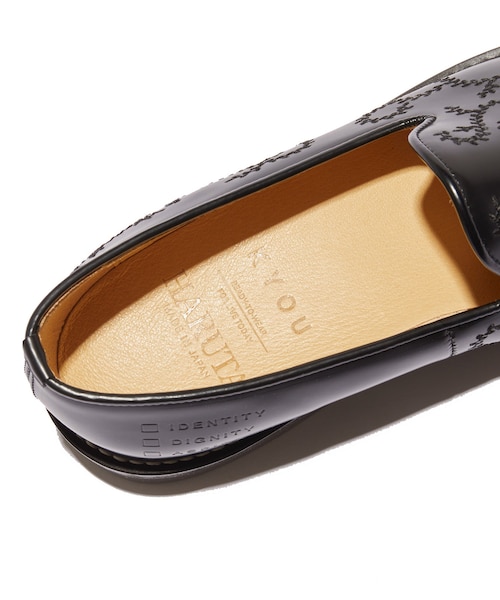 ADAM ET ROPE'（アダムエロペ）の「【KYOU×HARUTA】DANCE Embroidered Opera Shoes by HARUTA（スリッポン・メンズ・ブラック・25.0/26.0/27.0）」の10枚目の写真