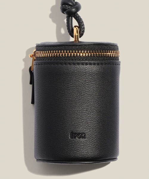 ROPE'（ロペ）の「【E'POR】Semi Cylinder CASE(リップ収納ケース)/26SS新型（ポーチ・レディース・ブラック/ダークブラウン/キミドリ/ブルー系・F）」の16枚目の写真