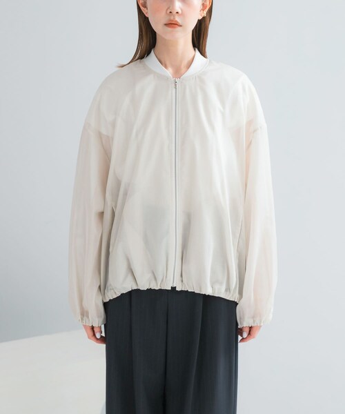 URBAN RESEARCH ROSSO（アーバンリサーチロッソ）の「CHIGNON　シアーチンツブルゾン（ブルゾン・レディース・ECRU/KHAKI・Free）」の7枚目の写真