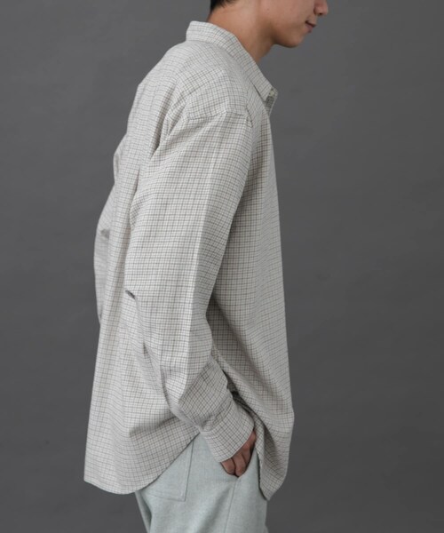 URBAN RESEARCH DOORS(アーバンリサーチドアーズ)の「FORK&SPOON ネルチェックシャツ(シャツ/ブラウス・メンズ・NAVY/BROWN/GREEN/IVORY・4/5)」の8枚目の写真