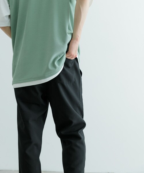 ITEMS URBANRESEARCH（アイテムズ アーバンリサーチ）の「『セットアップ対応』吸水速乾ストレッチトロ イージーパンツ（その他パンツ・メンズ・BLK/L.BEG/L.GRY/BLU・M/L）」の9枚目の写真