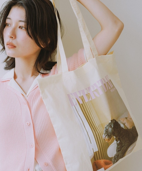 ROPE' PICNIC（ロペピクニック）の「【DOG MAGAZINE×ROPE' PICNIC】フォトトートバッグ（トートバッグ・レディース・ダークブラウン/ブルー/イエロー・F）」の3枚目の写真