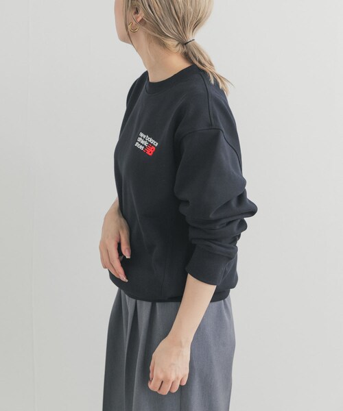 URBAN RESEARCH DOORS（アーバンリサーチドアーズ）の「NEW BALANCE　Athletics プレミアムロゴスウェット（スウェット・レディース・AHH/BK/PEF・S）」の19枚目の写真