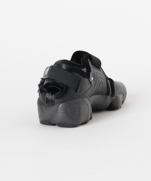 URBAN RESEARCH(アーバンリサーチ)の「NIKE Air Rift(スニーカー・レディース・BLACK・23/24/25/26)」の5枚目の写真