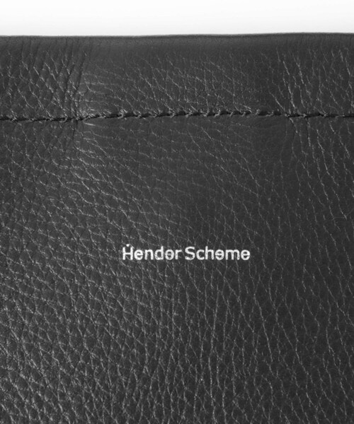 URBAN RESEARCH(アーバンリサーチ)の「Hender Scheme ONE SIDE BELT BAG(トートバッグ・メンズ・Black・Free)」の8枚目の写真