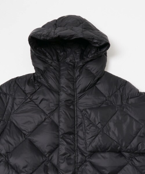 ITEMS URBANRESEARCH（アイテムズ アーバンリサーチ）の「TAION　HOOD DOWN JACKET（その他アウター・レディース・BLK/OFF/D.CHOCO・M/L/XL）」の20枚目の写真