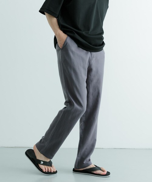 ITEMS URBANRESEARCH(アイテムズ アーバンリサーチ)の「コットン×リネン RELAX トラウザー(その他パンツ・メンズ・CHA/GRN/RED/BLK・M/L)」の14枚目の写真