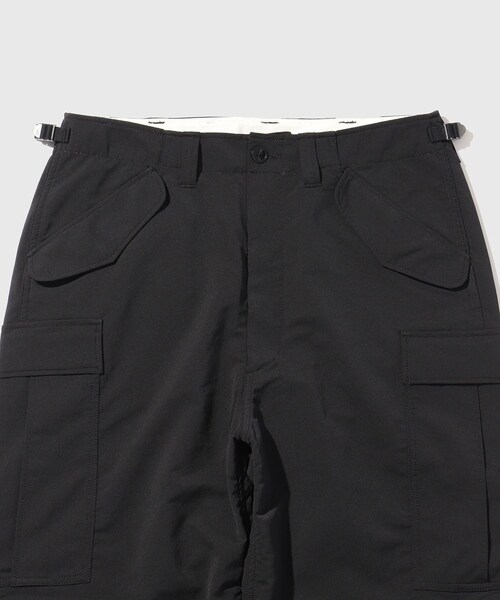 ADAM ET ROPE'（アダムエロペ）の「【nanamica/ナナミカ】ALPHADRY Field Cargo Pants（カーゴパンツ・メンズ・ブラック・30/32/34）」の5枚目の写真