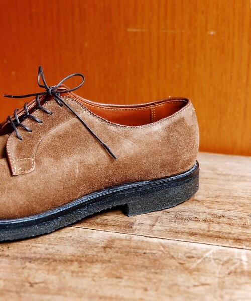 ADAM ET ROPE'（アダムエロペ）の「【ALDEN for WILD LIFE TAILOR】CLIPPER PLAIN TOE　 CALF SUEDE（ドレスシューズ・メンズ・ベージュ・24.5/25.0/26.0/26.5/27.0/28.0）」の10枚目の写真