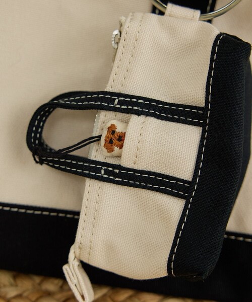 ADAM ET ROPE'（アダムエロペ）の「【J'aDoRe・一部店舗限定】【OLDMAN'S TAILOR】MINI MINI TOTE KEY RING（キーホルダー・レディース・キナリ・F）」の18枚目の写真