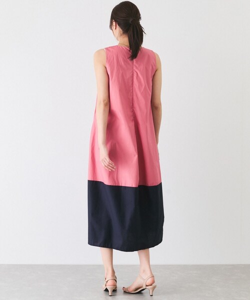 Jayro（ジャイロ）の「バイカラーノースリーブワンピース（ワンピース・レディース・ブラック/ネイビー/ピンク・F）」の18枚目の写真