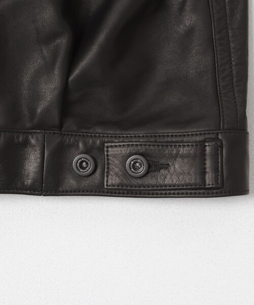 URBAN RESEARCH(アーバンリサーチ)の「A LEATHER TRUCKER JACKET(その他アウター・メンズ・BLACK LUXE・M/L)」の13枚目の写真