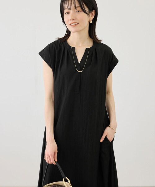 ROPE' PICNIC(ロペピクニック)の「リラックスワンピース(ワンピース・レディース・ブラック/ダークブラウン/ブルー/ワイン・F)」の11枚目の写真