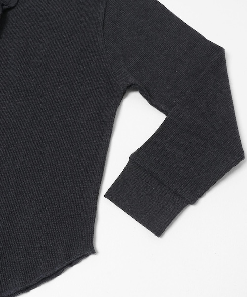 KBF（ケイビーエフ）の「レースフリルワッフルプルオーバー（Tシャツ/カットソー・レディース・CHARCOAL/OATMEAL・One）」の3枚目の写真