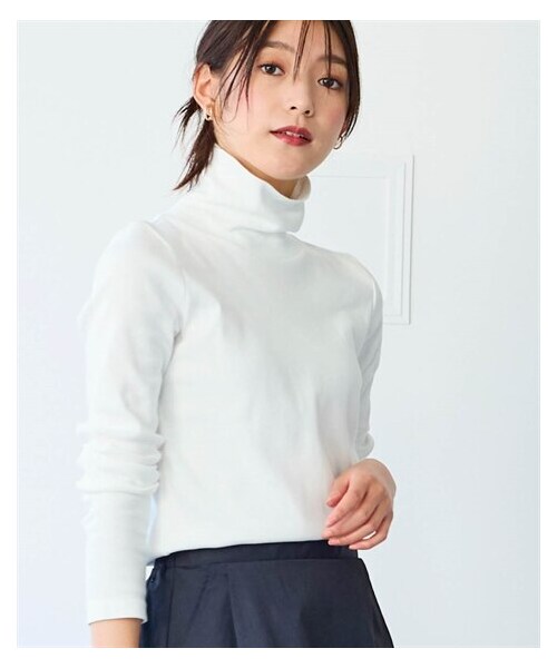nissen（ニッセン）の「綿１００％フライス素材タートルネック長袖Ｔシャツ（UVカット）＜大きいサイズ有＞（Tシャツ/カットソー・レディース・黒/オフホワイト/グレージュ/杢チャコールグレー/ネイビー/ライムグリーン/トープ/ディープグリーン・L/LL/3L/4L/5L/6L/8L/10L/S/M）」の17枚目の写真
