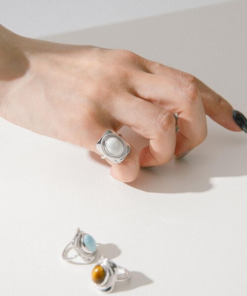 URBAN RESEARCH（アーバンリサーチ）の「MARIHA　Wish Stones リング S（リング・レディース・タイガーアイ/ハウライト・3/5）」の10枚目の写真