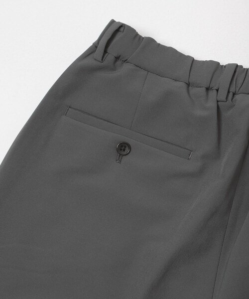 URBAN RESEARCH DOORS(アーバンリサーチドアーズ)の「LIFE STYLE TAILOR 4WAYストレッチコンフォータブルパンツ(スラックス・メンズ・NAVY/BROWN/GRAY・S/M/L/XL)」の9枚目の写真