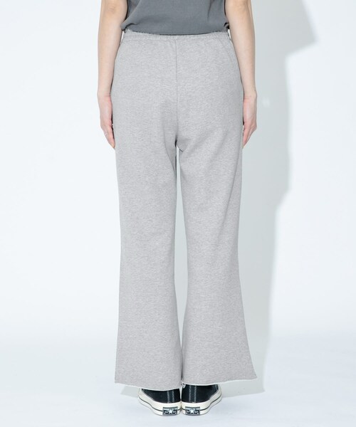 URBAN RESEARCH Sonny Label（アーバンリサーチサニーレーベル）の「GLASSY SEA　sweat flare pants（スウェットパンツ・レディース・GRAY/OATMEAL・FREE）」の4枚目の写真