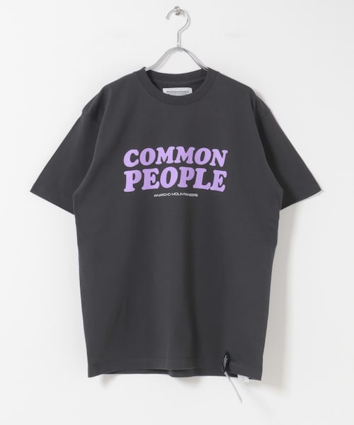 EKAL(エカル)の「mountain research Common People(Tシャツ/カットソー・メンズ・White/Red/Charcoal・M/L/XL)」の2枚目の写真