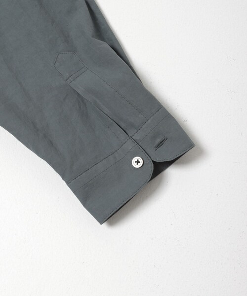 URBAN RESEARCH DOORS（アーバンリサーチドアーズ）の「STILL BY HAND　LINENMIXEDNARROWCOLLARSHIRTS（シャツ/ブラウス・メンズ・LT.BEIGE/BLUE GREY/NAVY・46/48）」の9枚目の写真