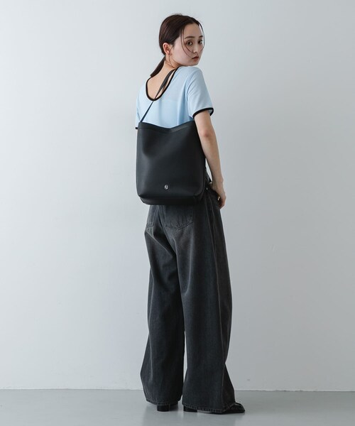 SENSE OF PLACE by URBAN RESEARCH(センスオブプレイスバイアーバンリサーチ)の「バケツバッグ(ショルダーバッグ・レディース・BLACK/IVORY/BROWN・One)」の14枚目の写真