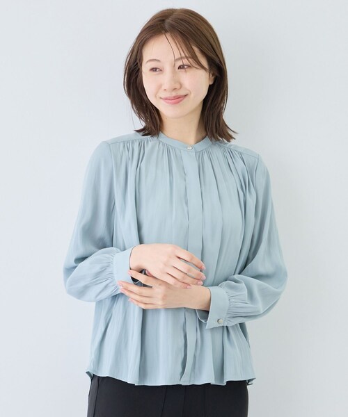 Jayro(ジャイロ)の「パウダーサテンブラウス(シャツ/ブラウス・レディース・グレー系/ライトグリーン/ネイビー/ピンク・M)」の12枚目の写真