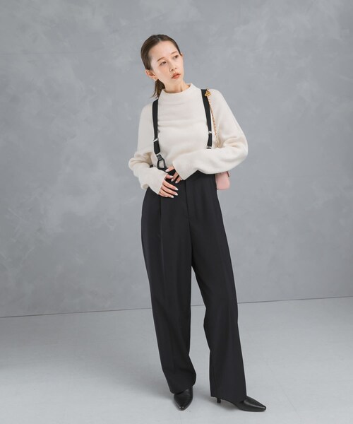 URBAN RESEARCH ROSSO（アーバンリサーチロッソ）の「ショートハイネックホールニット（ニット/セーター・レディース・black/off/red・FREE）」の6枚目の写真